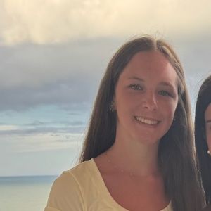 Meet your Posher, Addison